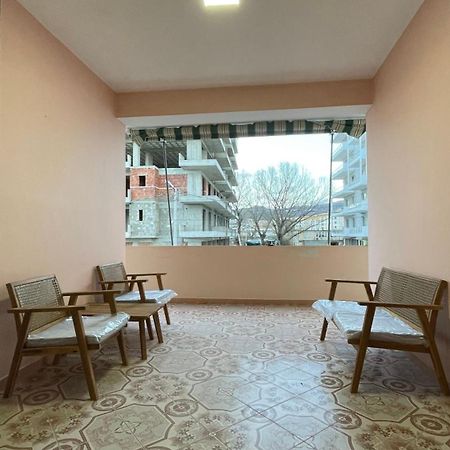 Vila Osmenaj Rent Room Or Apartment Vlorë 외부 사진