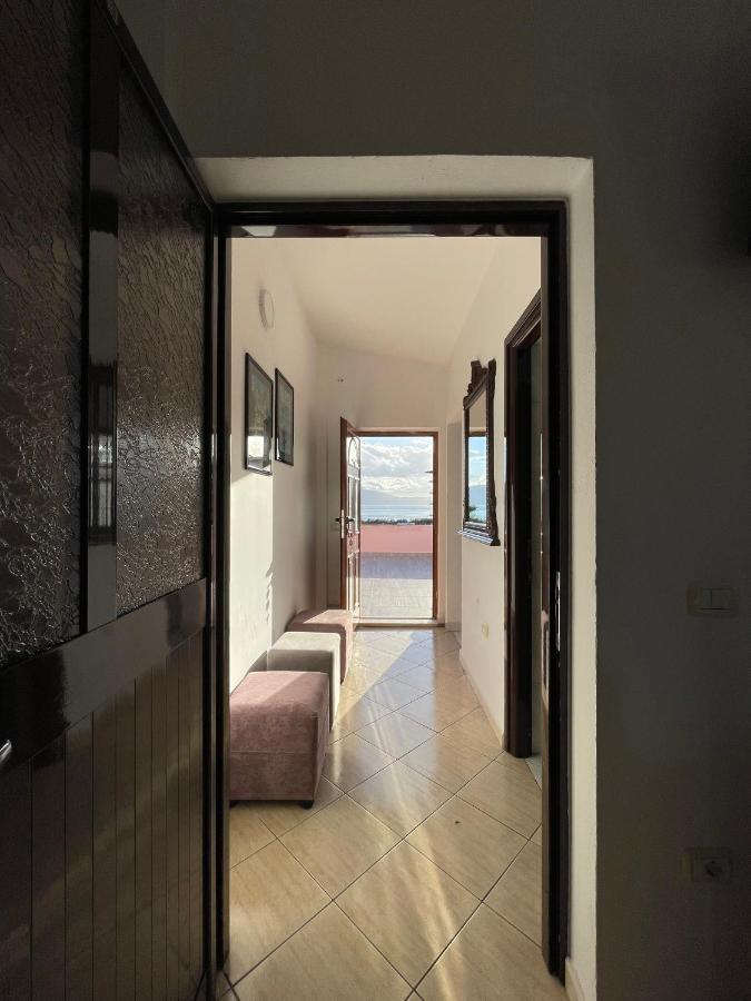 Vila Osmenaj Rent Room Or Apartment Vlorë 외부 사진