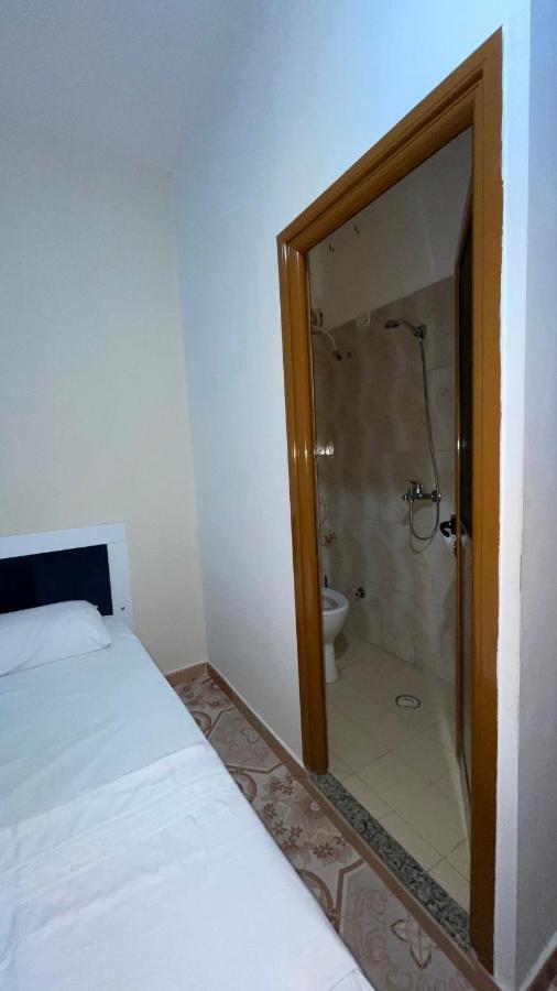 Vila Osmenaj Rent Room Or Apartment Vlorë 외부 사진