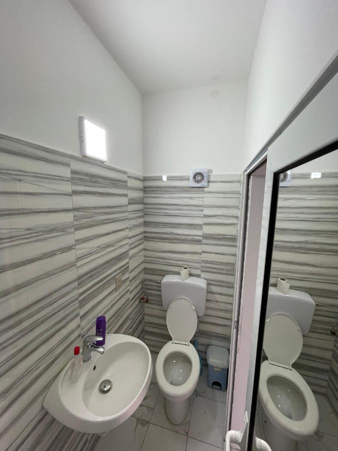 Vila Osmenaj Rent Room Or Apartment Vlorë 외부 사진