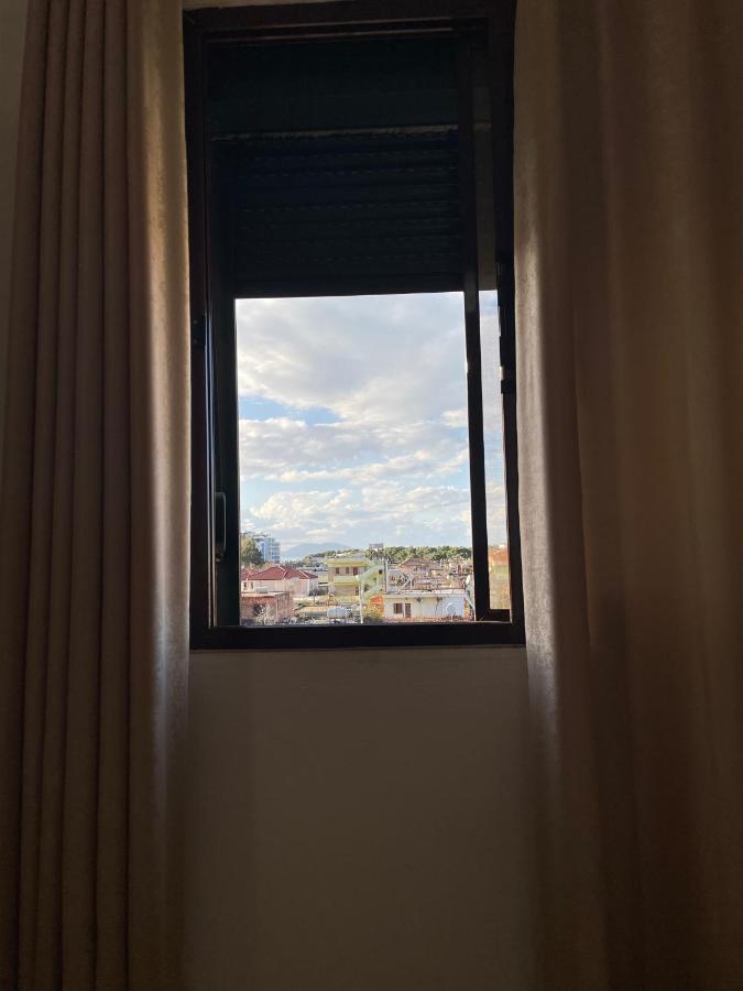 Vila Osmenaj Rent Room Or Apartment Vlorë 외부 사진