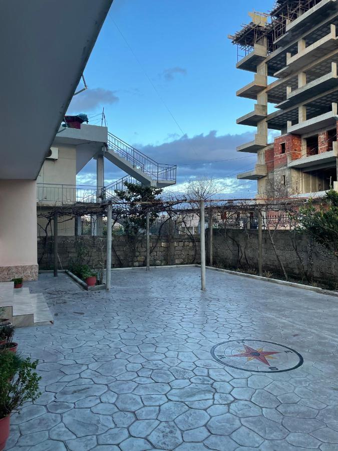 Vila Osmenaj Rent Room Or Apartment Vlorë 외부 사진