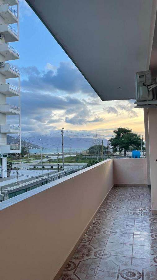 Vila Osmenaj Rent Room Or Apartment Vlorë 외부 사진