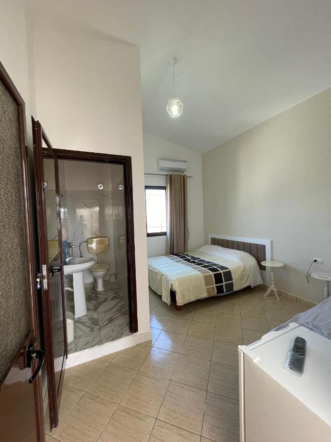 Vila Osmenaj Rent Room Or Apartment Vlorë 외부 사진